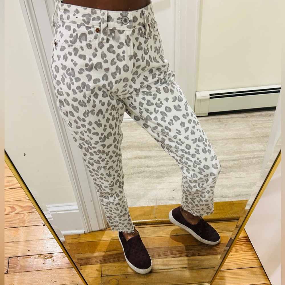 Abercrombie mom jean size 25